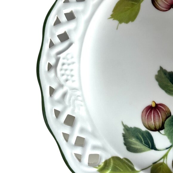 Brunelli Italy Tiffany Victorian Lattice Edge Dinner Plate 11.5 Gooseberry Fruit - Picture 4 of 14